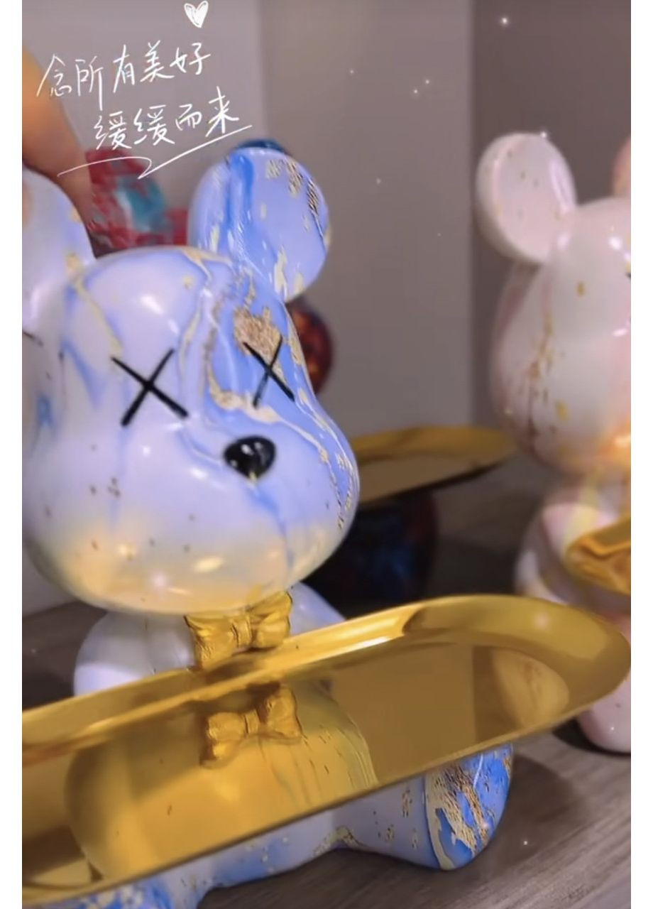 Медведь органайзер - ключница - копилка 23 см в стиле BE@RBRICK (Нежно-голубой мрамор) No Brand (323201899)