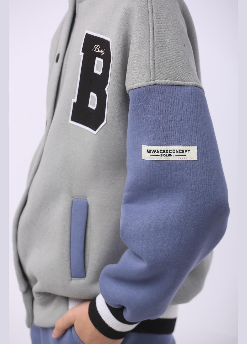 Серый зимний костюм подростковый с бомбером на флисе брючный IRmAS оверсайз