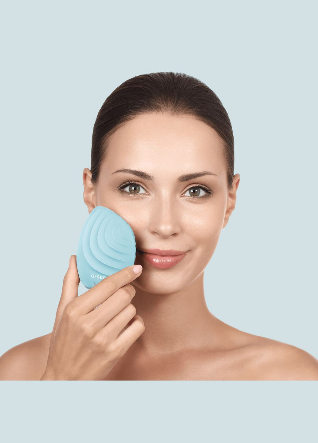 Электронная ультразвуковая щетка для лица Sonic Facial Brush 5в1 turtoise GESKE (341526060)