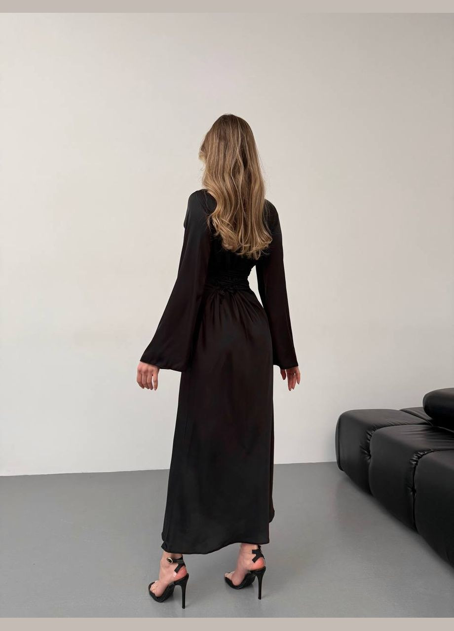 Чорна кежуал сукня N.Family однотонна