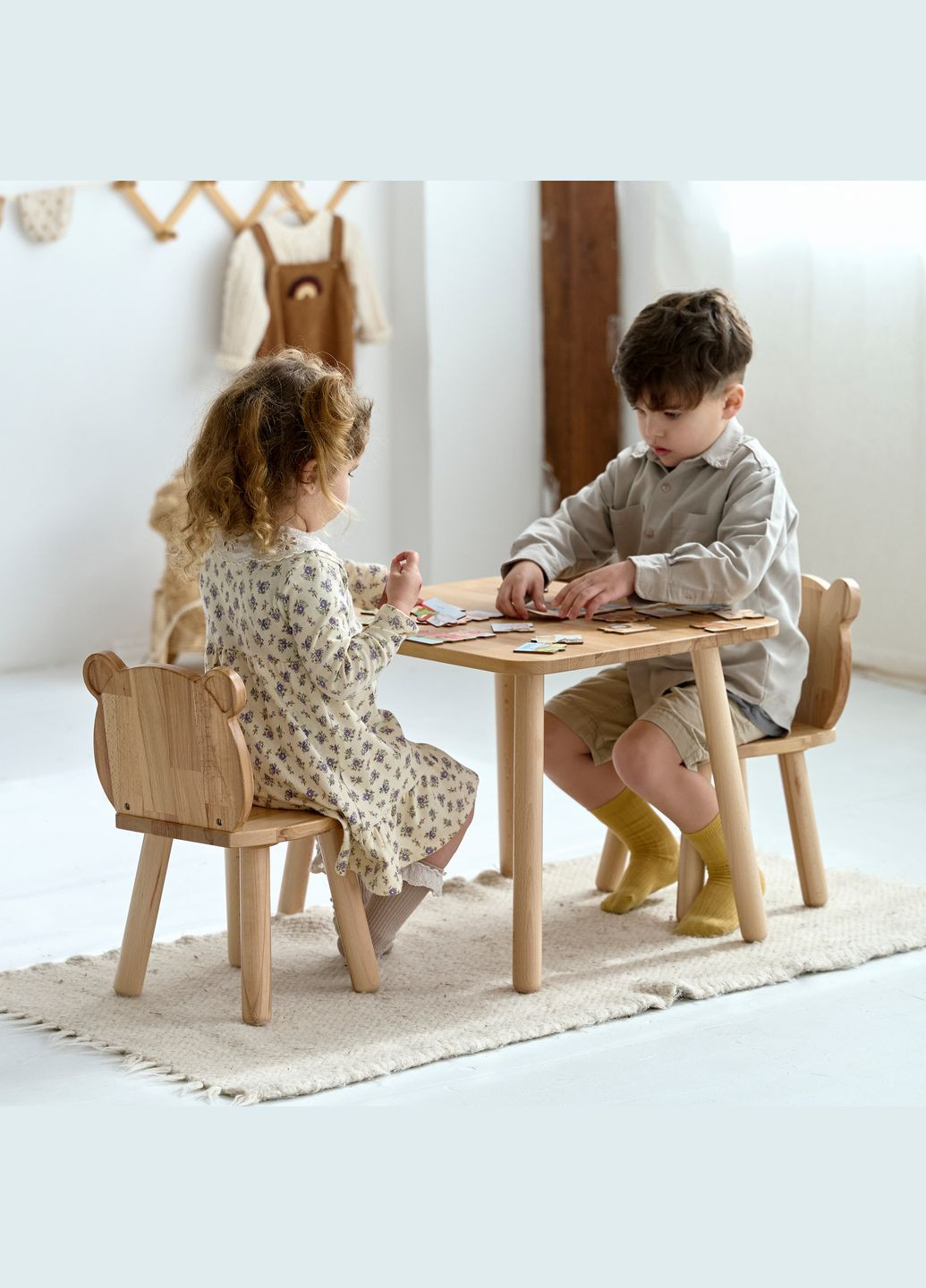 Дитячий столик і 2 стільчика Bear для дітей 4-7 років Натуральний Tatoy (292312767)