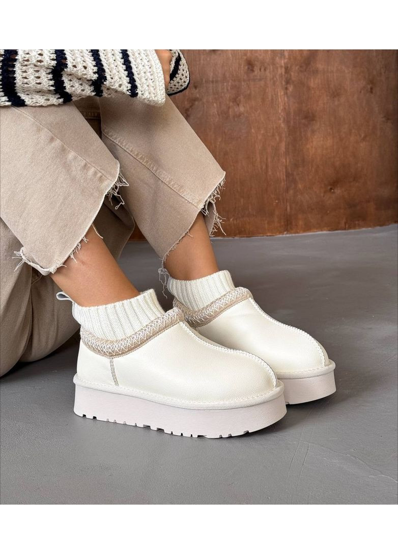 Шкіряні Уггі з імітацією шкарпеток Helen (357226824)