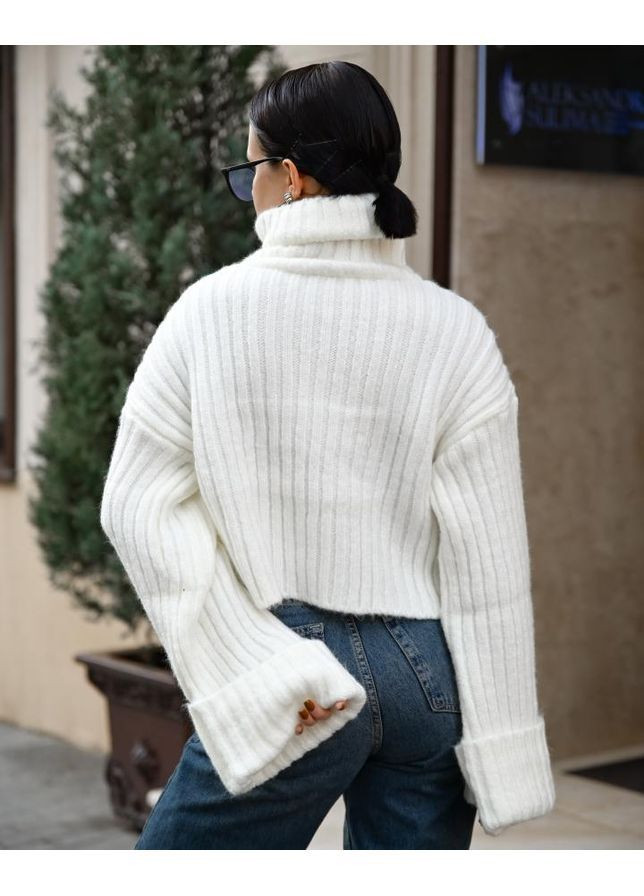 Белый зимний свитер вязаный белый No Brand