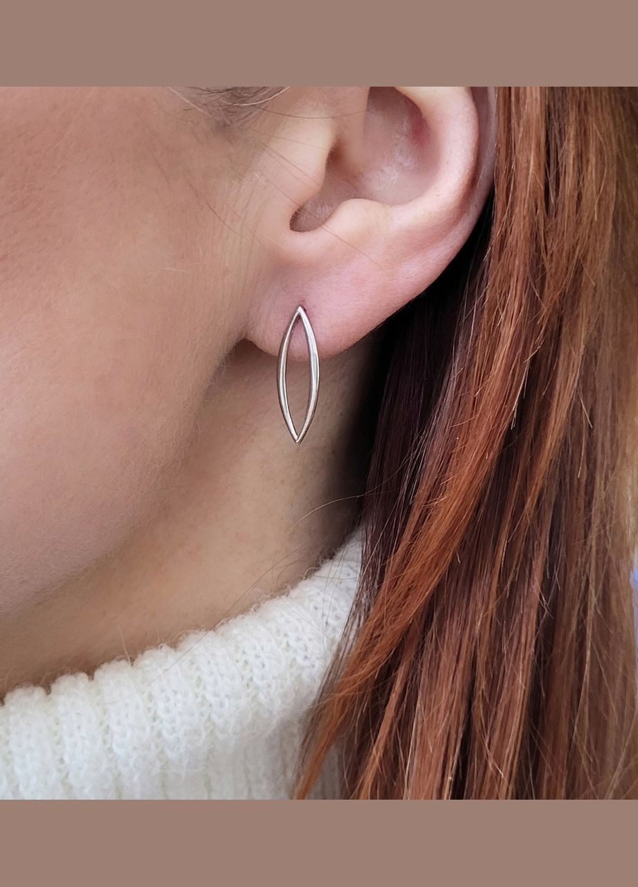 Серебряные серьги гвоздики на закрутках без камней серебро 925 пробы Родированное 82862 No Brand (306741413)