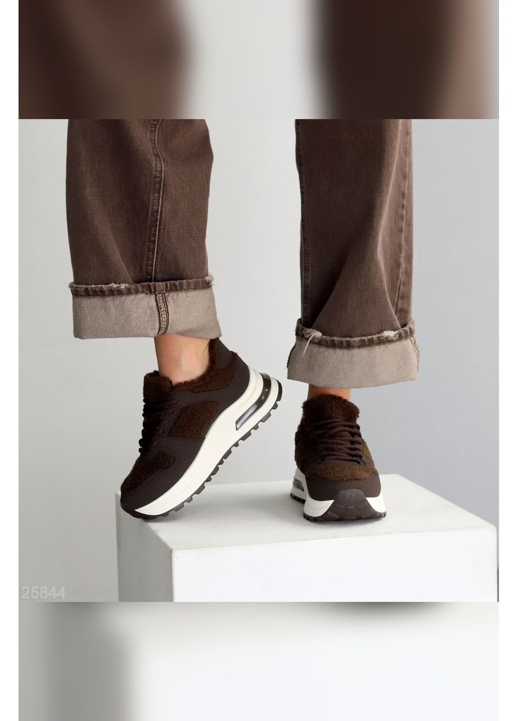 Зимние женские кроссовки No Brand тёмно-коричневые зима (367684602)