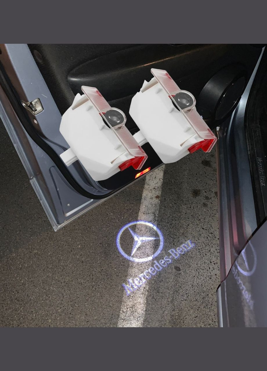 Світлодіодне штатне підсвічування на дверях автомобіля з логотипом Mercedes GLK class Mercedes-Benz (331018544)