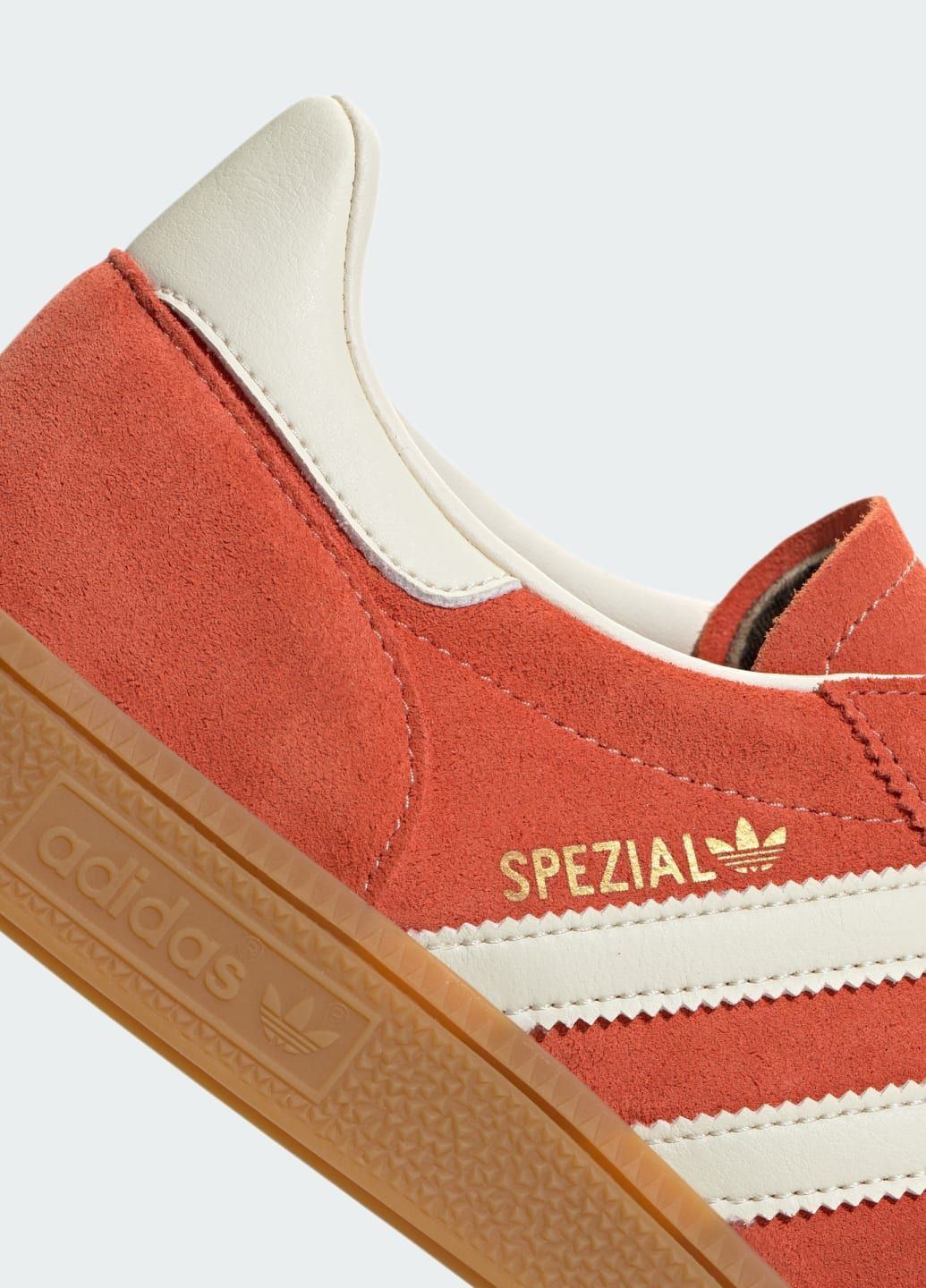 Красные летние кроссовки handball spezial adidas