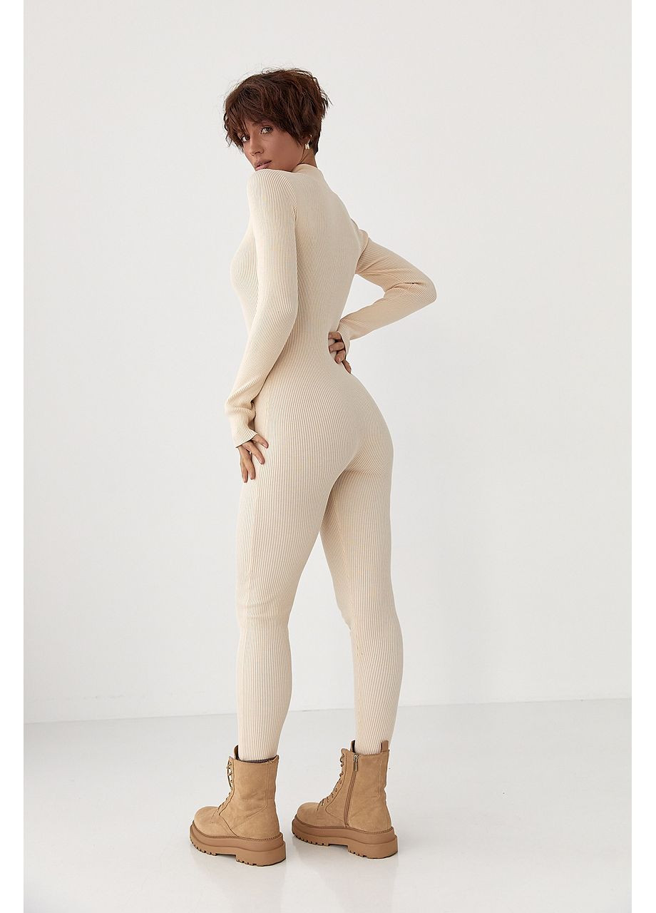 Трикотажный комбинезон в рубчик - кремовый цвет Lurex бежевый повседневный трикотаж