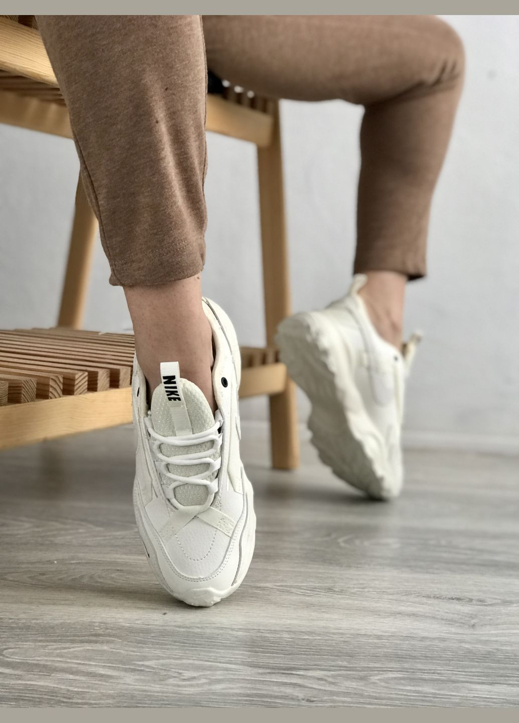 Кроссовки женские и мужские Nike TC 7900 beige | Найк тс 7900 бежевые No Brand бежевые демисезоны (307288659)