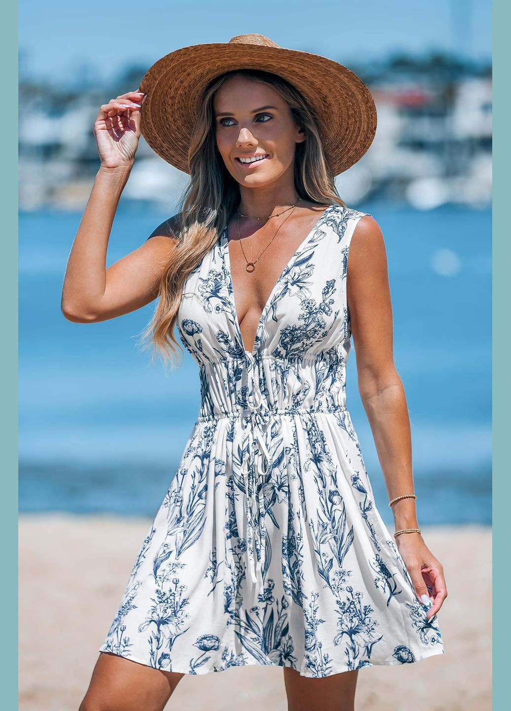 Білий пляжна плаття, сукня CUPSHE з квітковим принтом