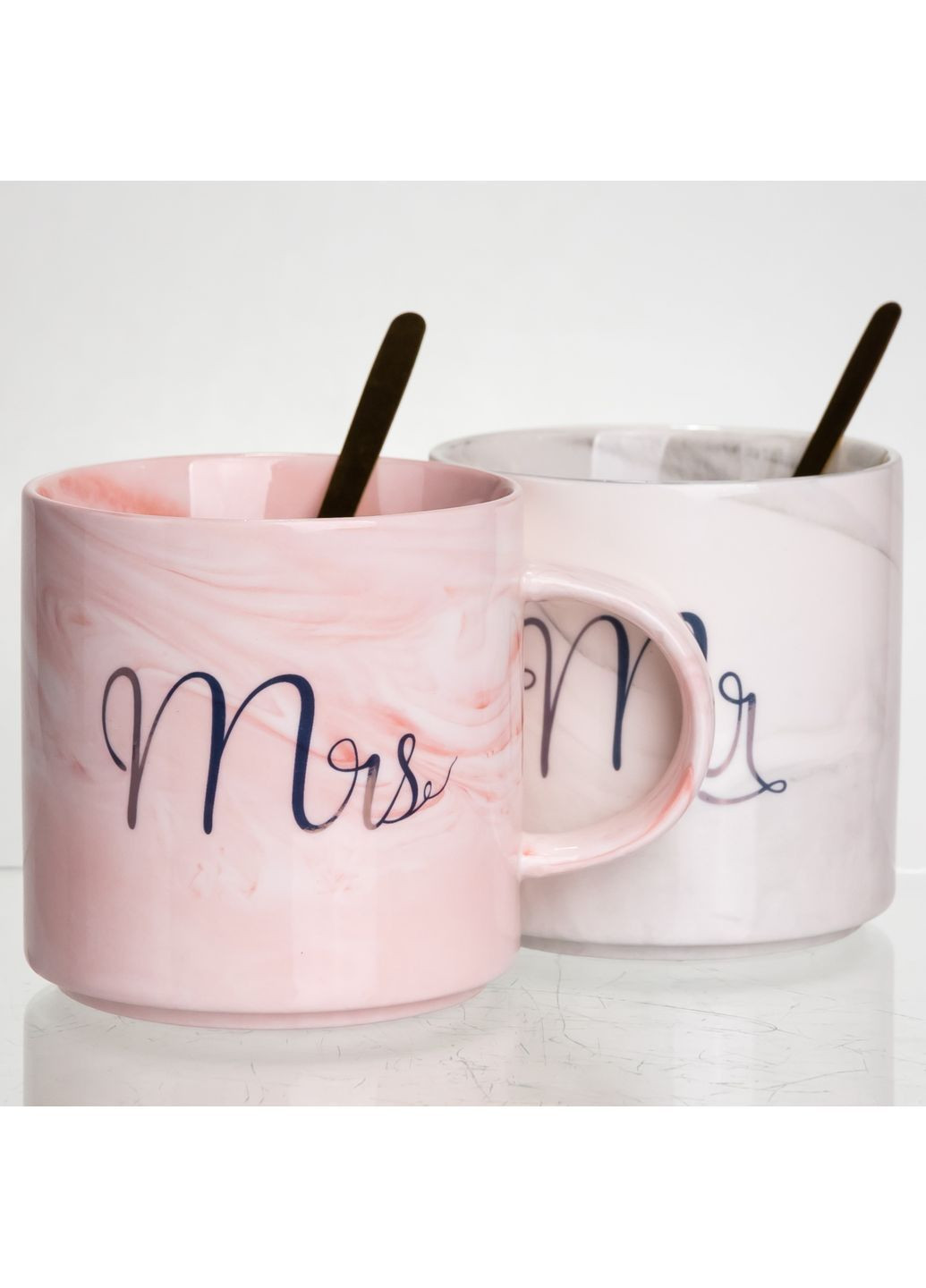 Набор чашек фарфоровых Mr & Mrs 400 мл с ложками FM-28 No Brand (368641442)