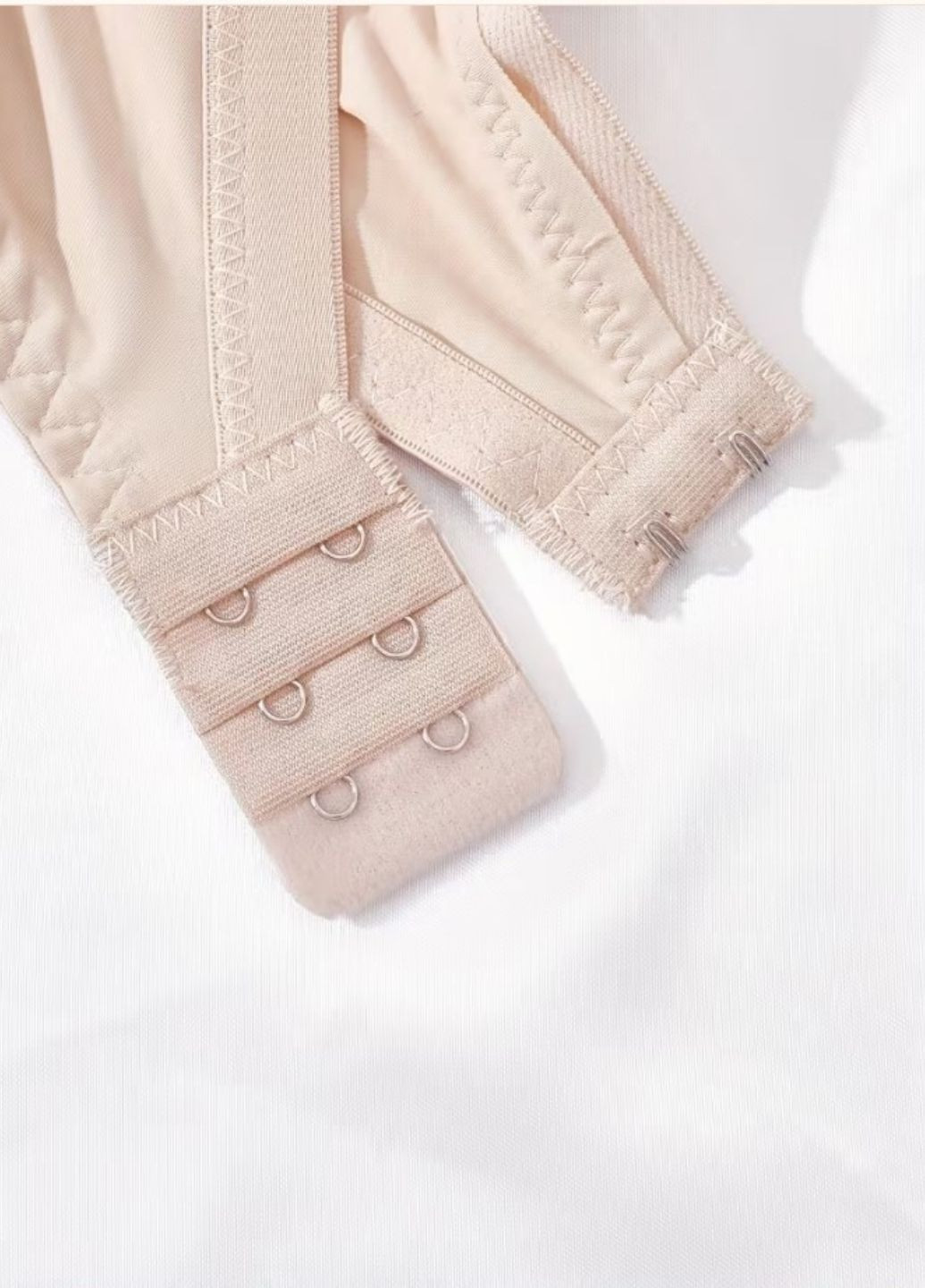 Бежевый бралетт женский формованный бюстгальтер на косточках с кружевом comfort elegance (1999 01) 75c Macarena с косточками