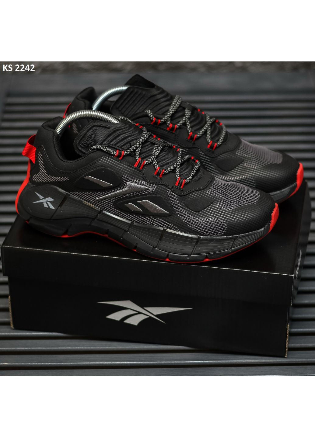 Сірі Осінні кросівки чоловічі reebok zig kinetica ii gray red рібок зіг кінетіка No Brand