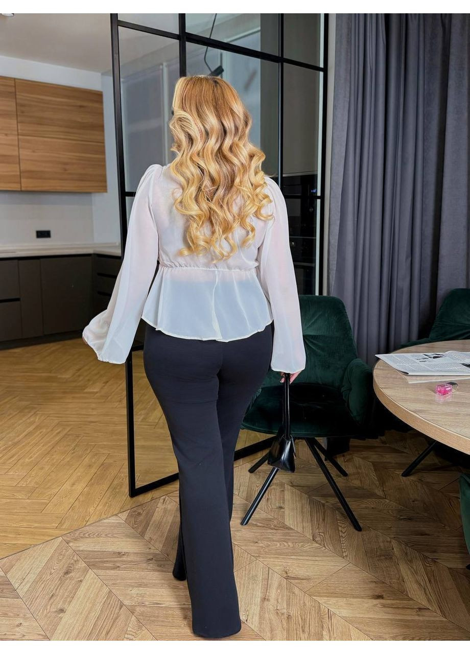 Молочна жіноча шифонова блузка з зав’язками Avanti