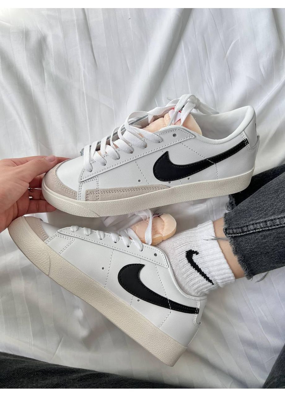 Чорні Осінні кросівки чоловічі nike blazer 77 low ‘77 vintage white black найк блейзер No Brand