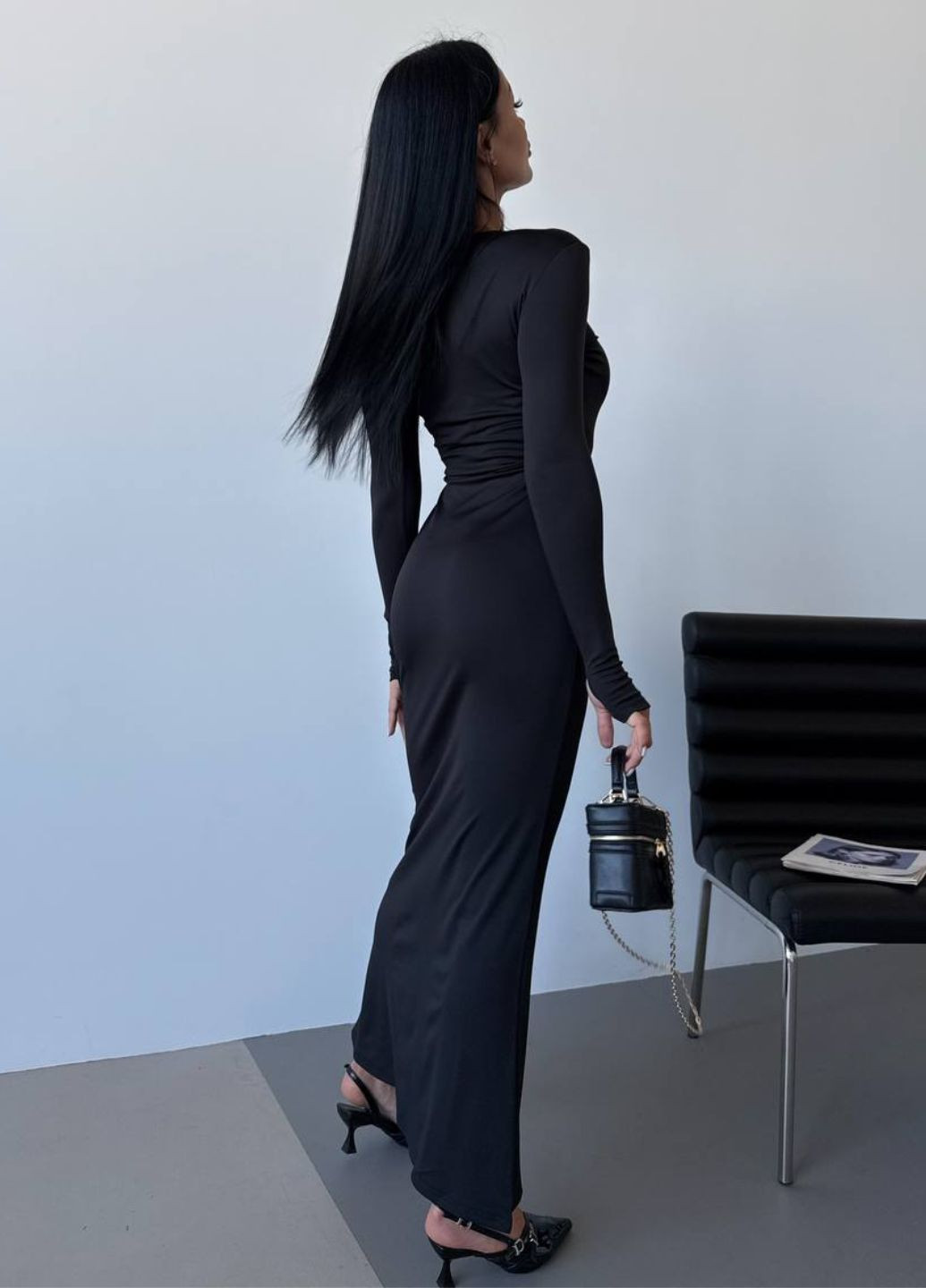 Черное повседневный платье макси с круглым воротником силуэтная Україна