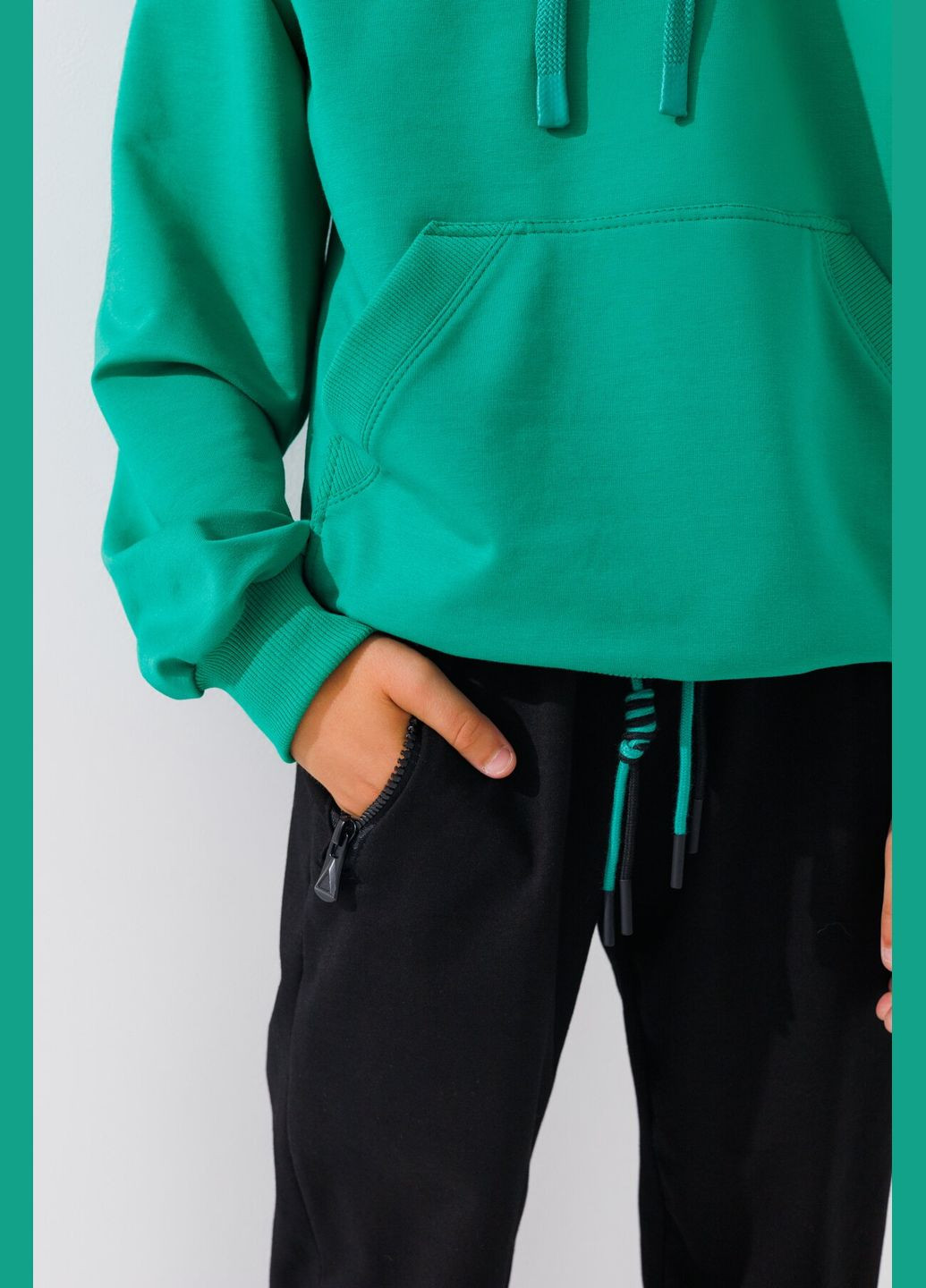 Комбинированные спортивные демисезонные брюки Неслухнянки