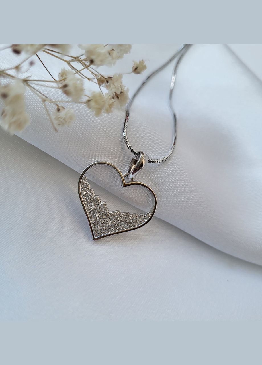 Серебряная подвеска Сердце в Белых Камнях серебро 925 пробы Родированное 3112р 2.70г No Brand (306741557)