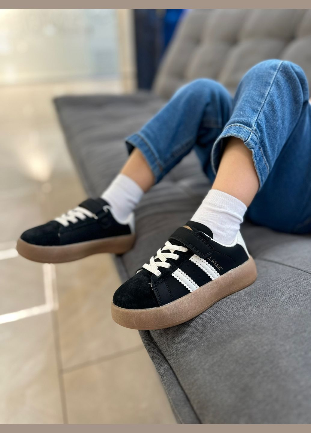 Черные демисезонные кроссовки Jong Golf