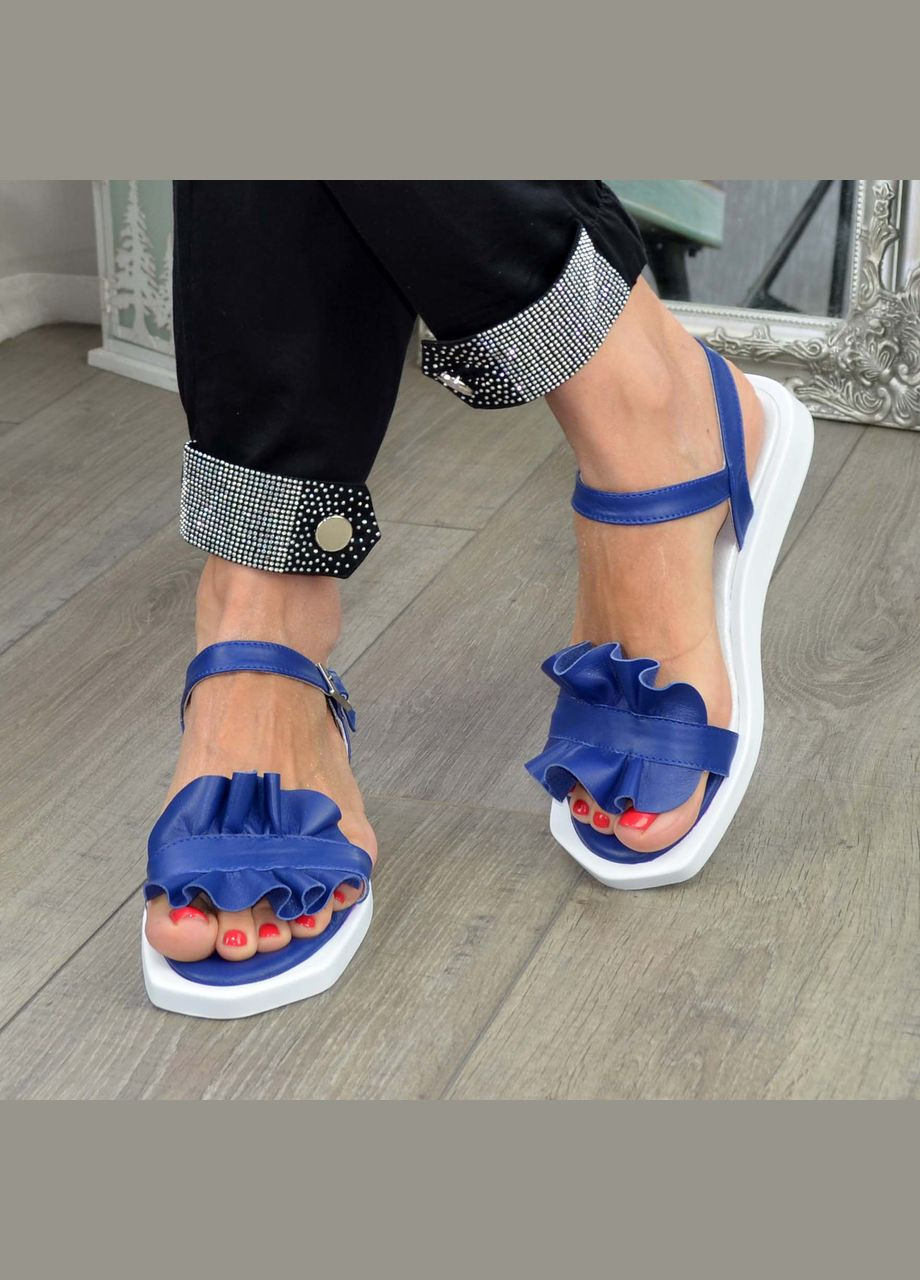 Синие босоножки женские кожаные, цвет электрик. 38 размер Vasha para с ремешком