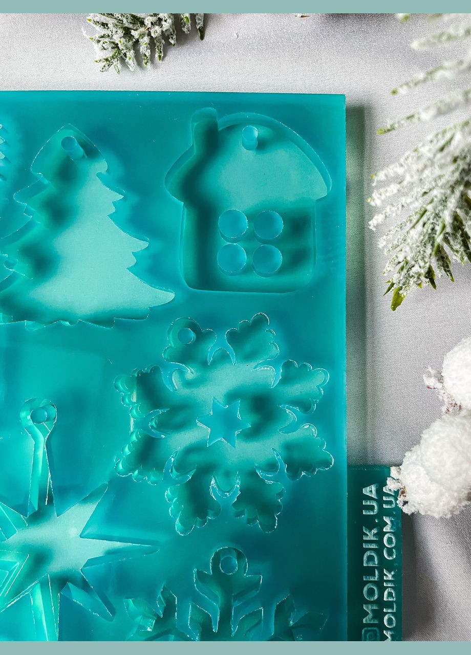 Новорічний набір №4 молд для 11 мініатюрних іграшок з епоксидної смоли на ялинку силіконова форма для смоли No Brand (370566728)