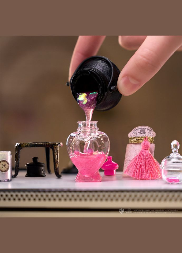 Ігровий набір "Створи чарівні зілля" Miniverse 594512 серії Harry Potter MGA's Miniverse (334150856)