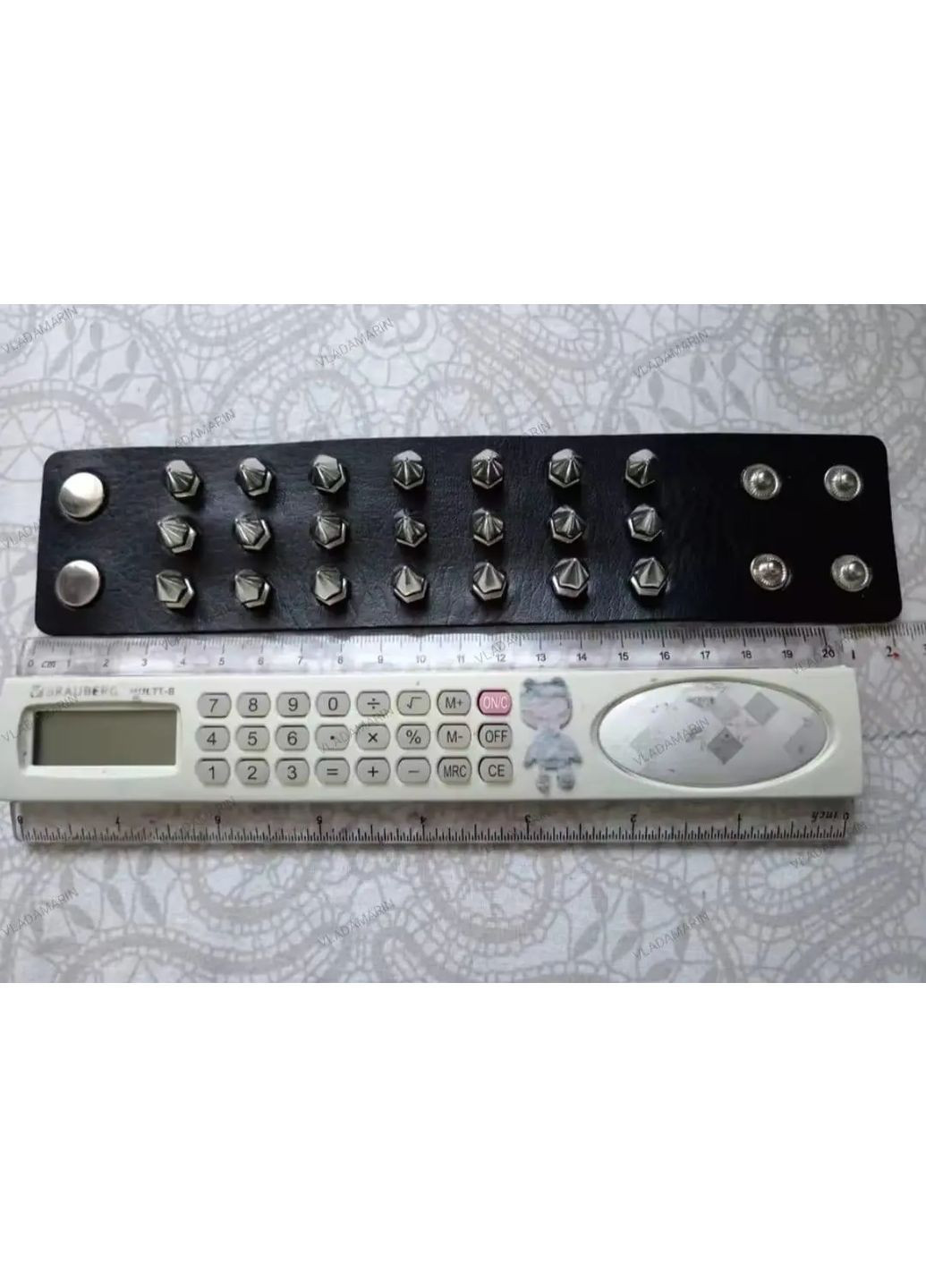 Браслет на руку з металевими шипами,готичний,панк-рок браслет з трьома рядами фігурних шипів No Brand (367838112)