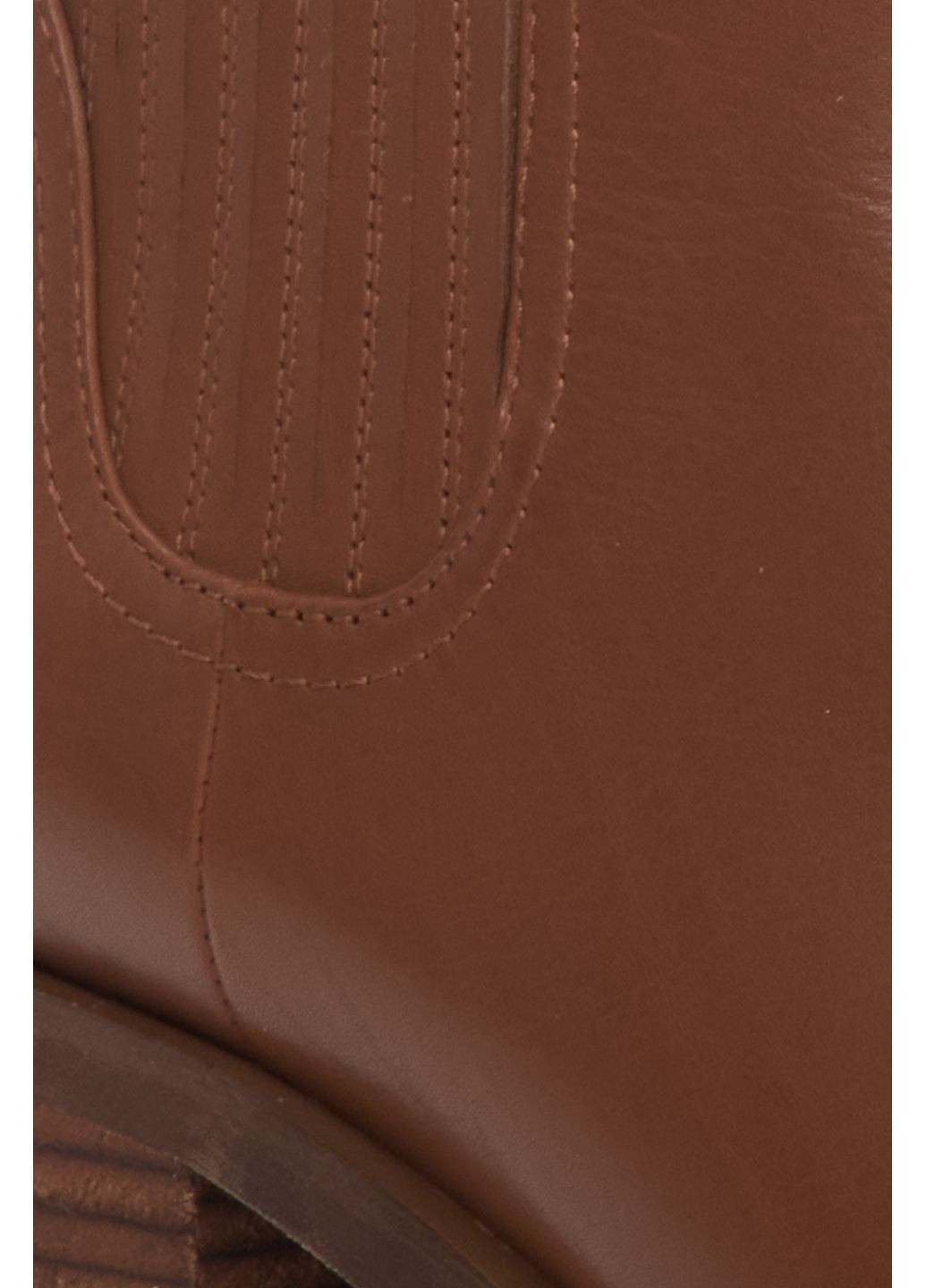 Осенние челси, цвет коричневый Estro