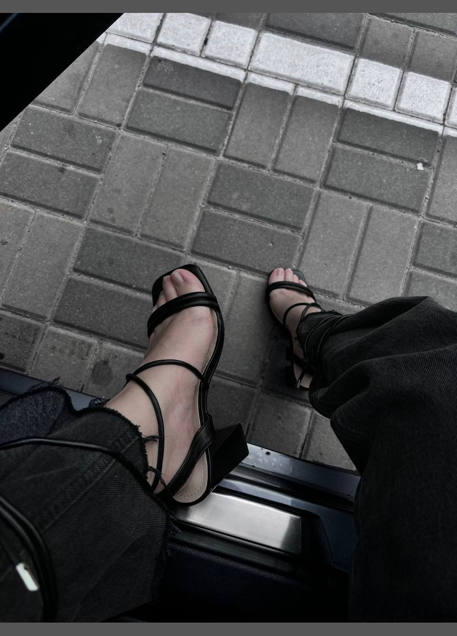 Черные босоножки на каблуке с завязками Seastar завязка