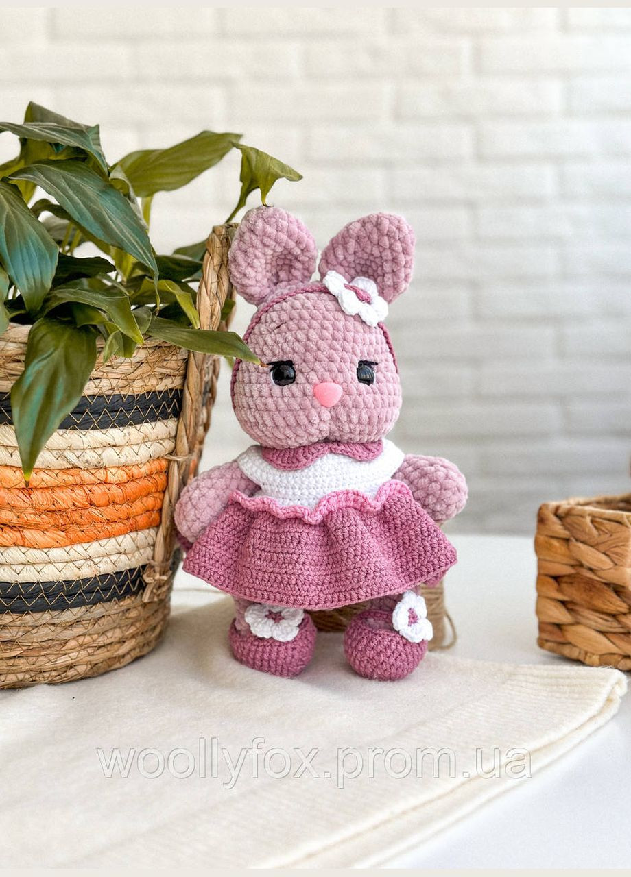 Плюшевий зайчик в сарафані 22 см., амігурумі іграшка з плюшу No Brand (352474108)