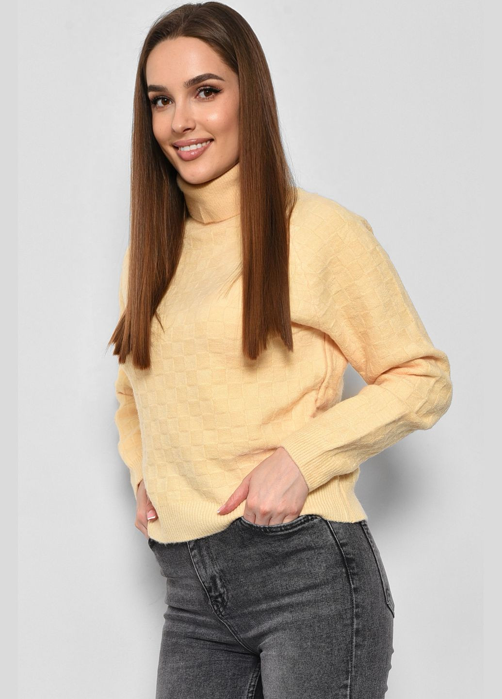 Жовтий зимовий светр жіночий жовтого кольору пуловер Let's Shop