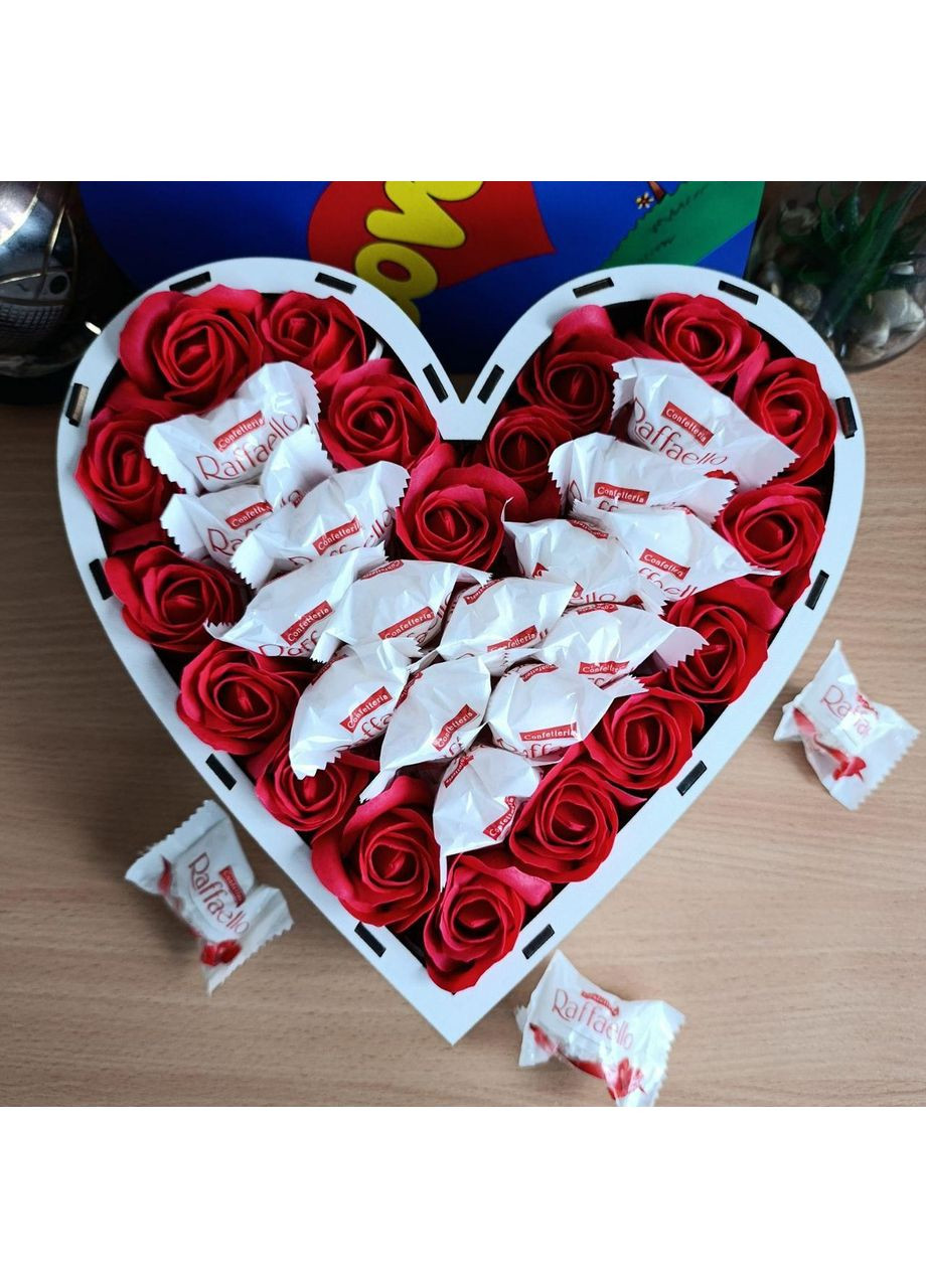 Бокс серце з цукерками для дівчини на день народження день закоханих 8 березня свято (ar282) No Brand (355794564)