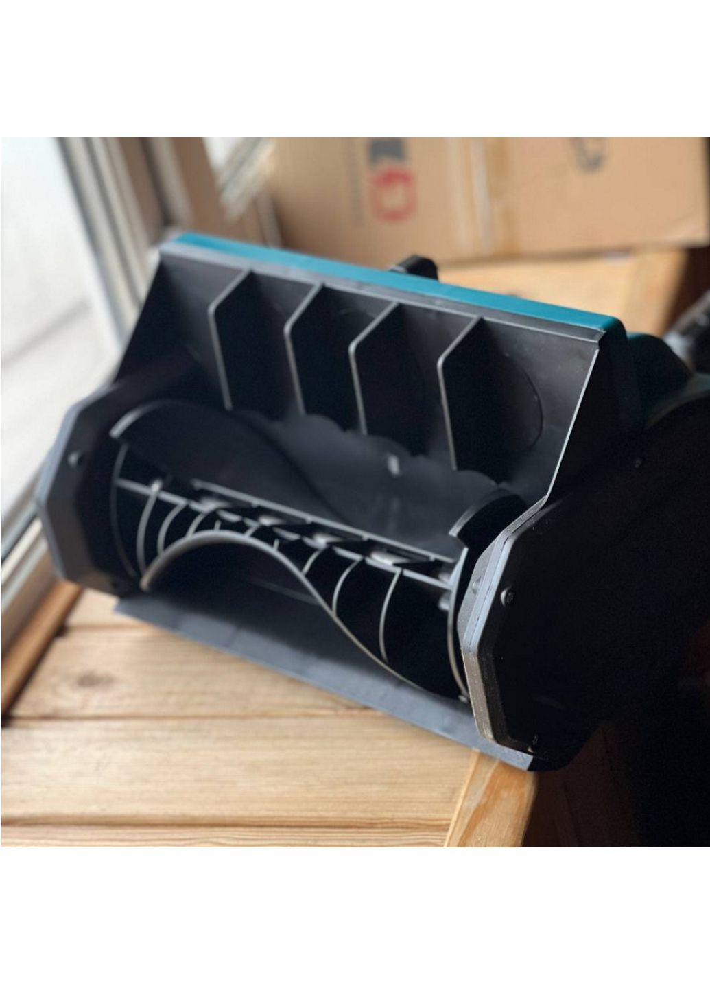 Аккумуляторный снегоуборщик с двумя батареями 48В 4Ач для длительной автономной работы More 2 АКБ (315833043)