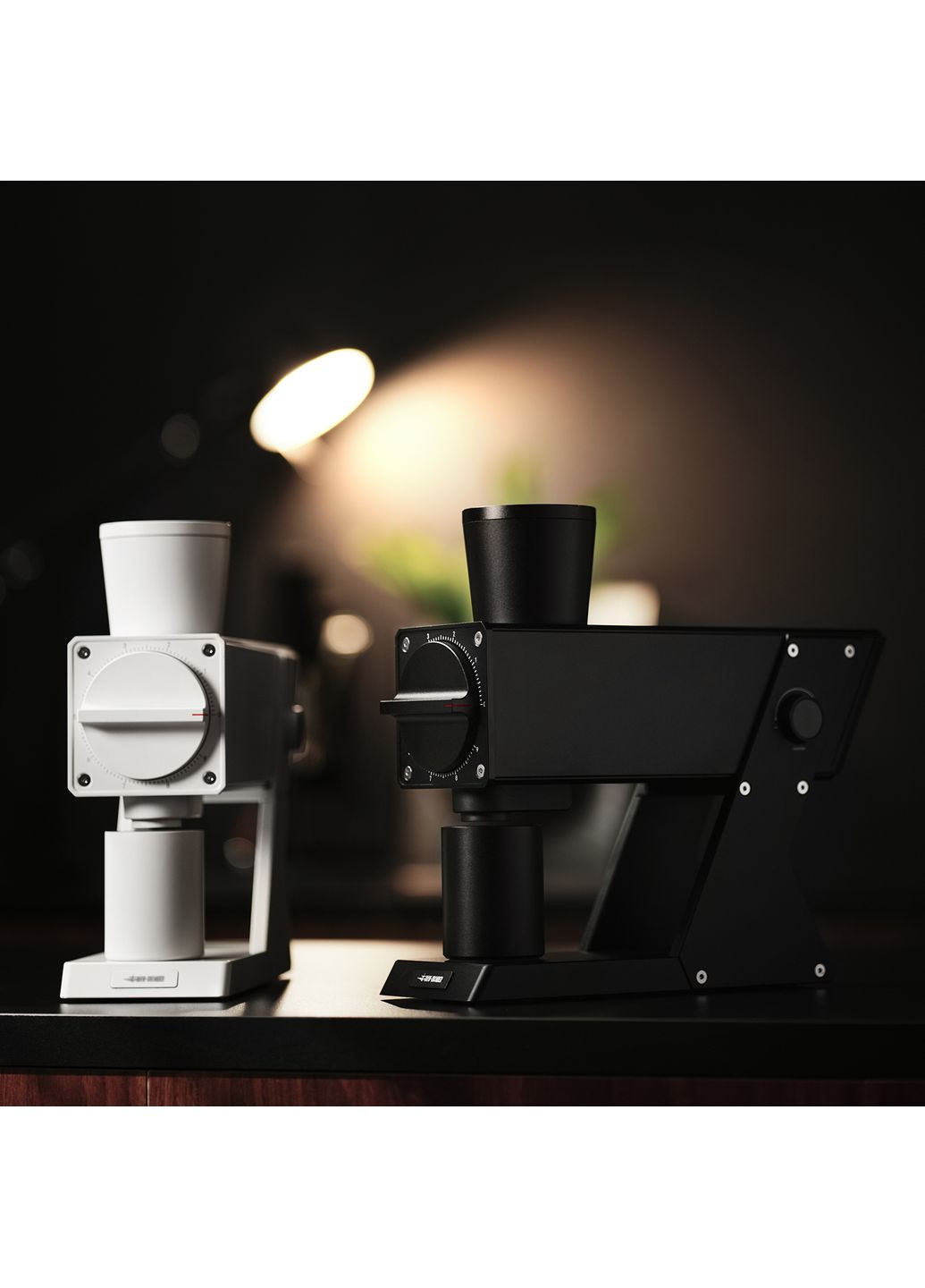 Електрична кавомолка Navigator F74 Біла (G7060W-OS) MHW-3BOMBER (362346307)