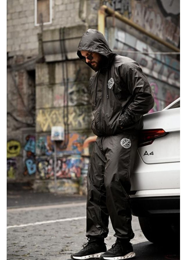 Спортивный костюм Руны чорный No Brand (369127160)