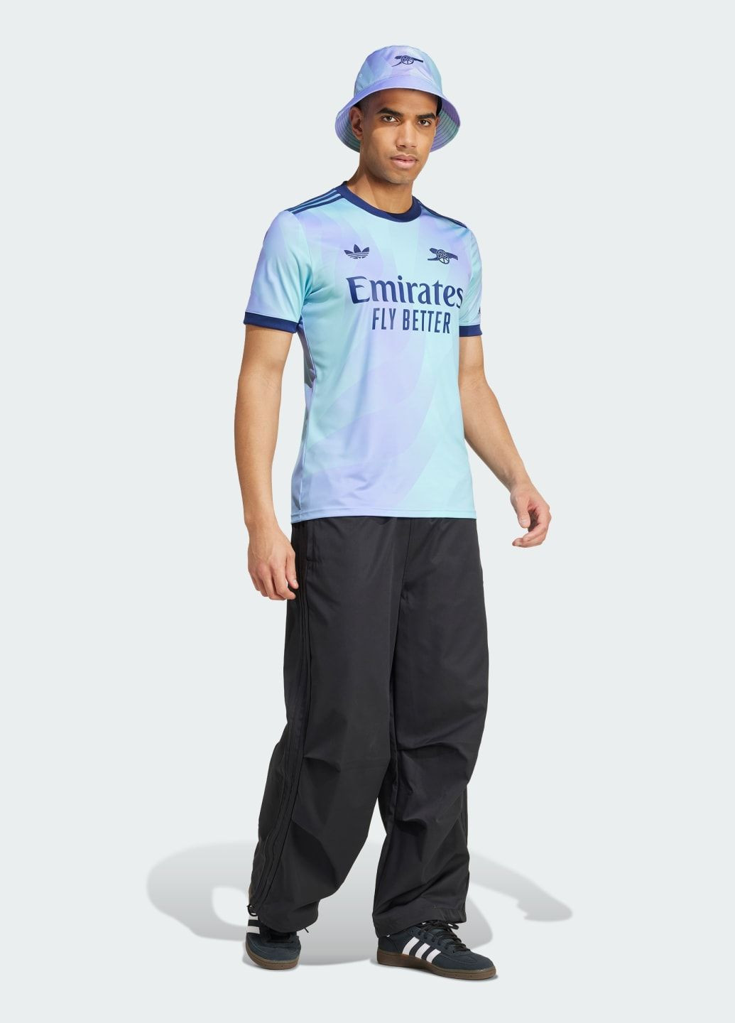 Синий демисезонный спортивный лонгслив adidas с логотипом