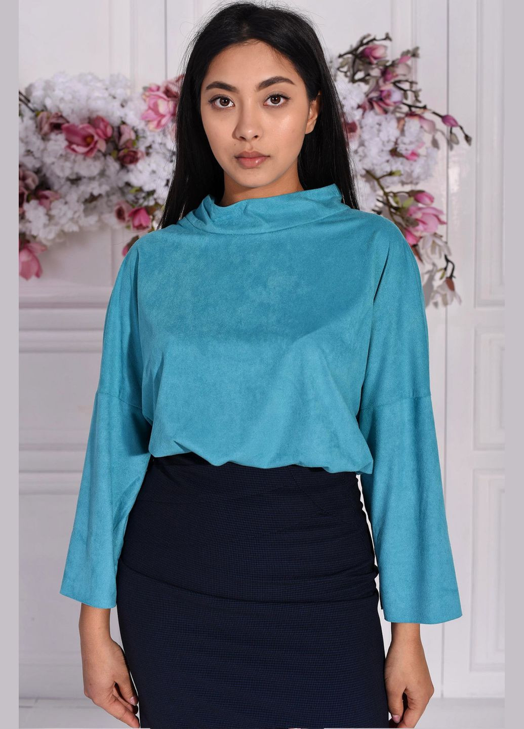 Блакитна жіноча блуза з коміром хомут і широкими рукавами (ll171970047) LadyLike