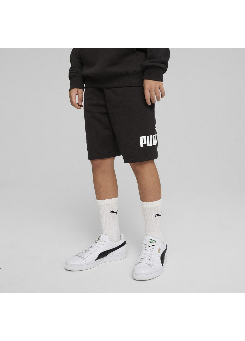 Детские шорты ESS No. 1 Logo Shorts Youth Puma (317250384)