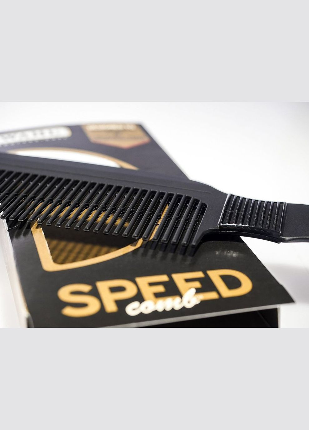 Гребінець Speed Comb, для стрижок з плоским верхом, текстурування помпадур, чорний 03329-017 Wahl (328453374)