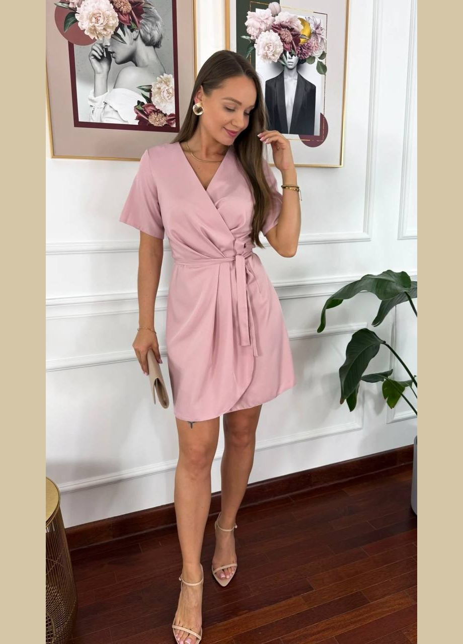 Пудрова кежуал жіноча сукня на запах з коротким рукавом на запах MonCher