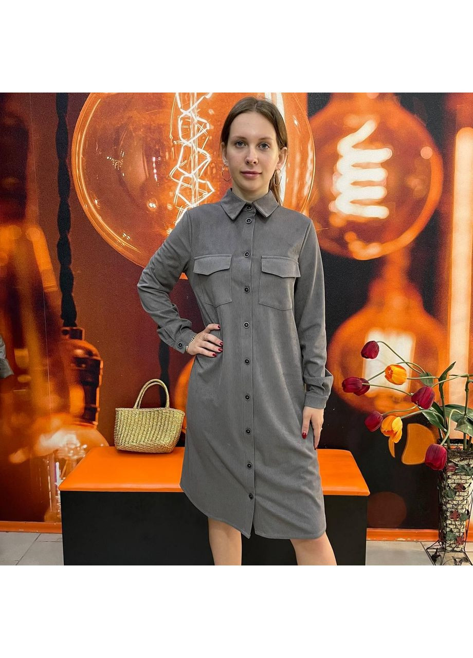 Серое кэжуал платье рубашка вельветовое длинный рукав пуговицы карманы 44 бежевое Azuri