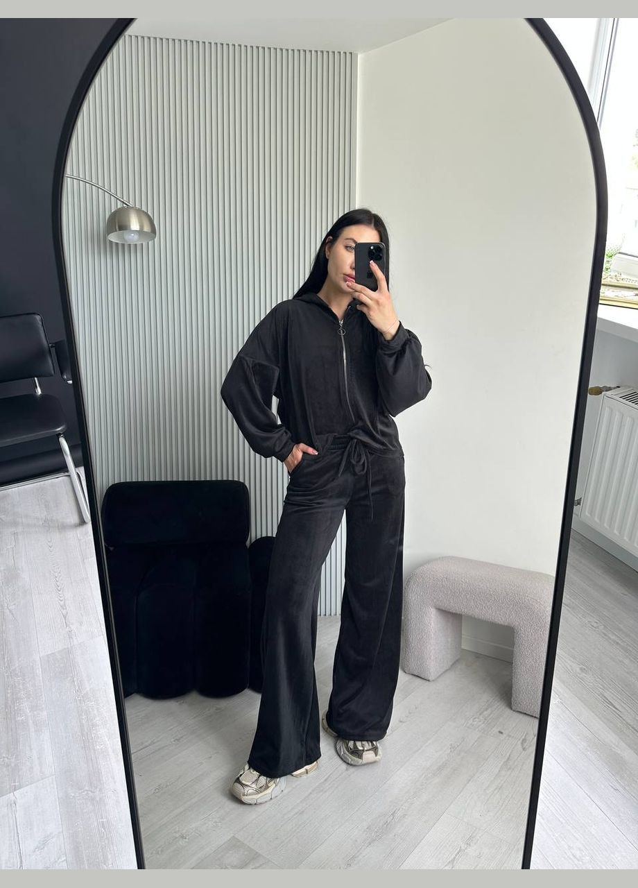 Жіночий спортивний костюм з велюру Style Point (334709040)