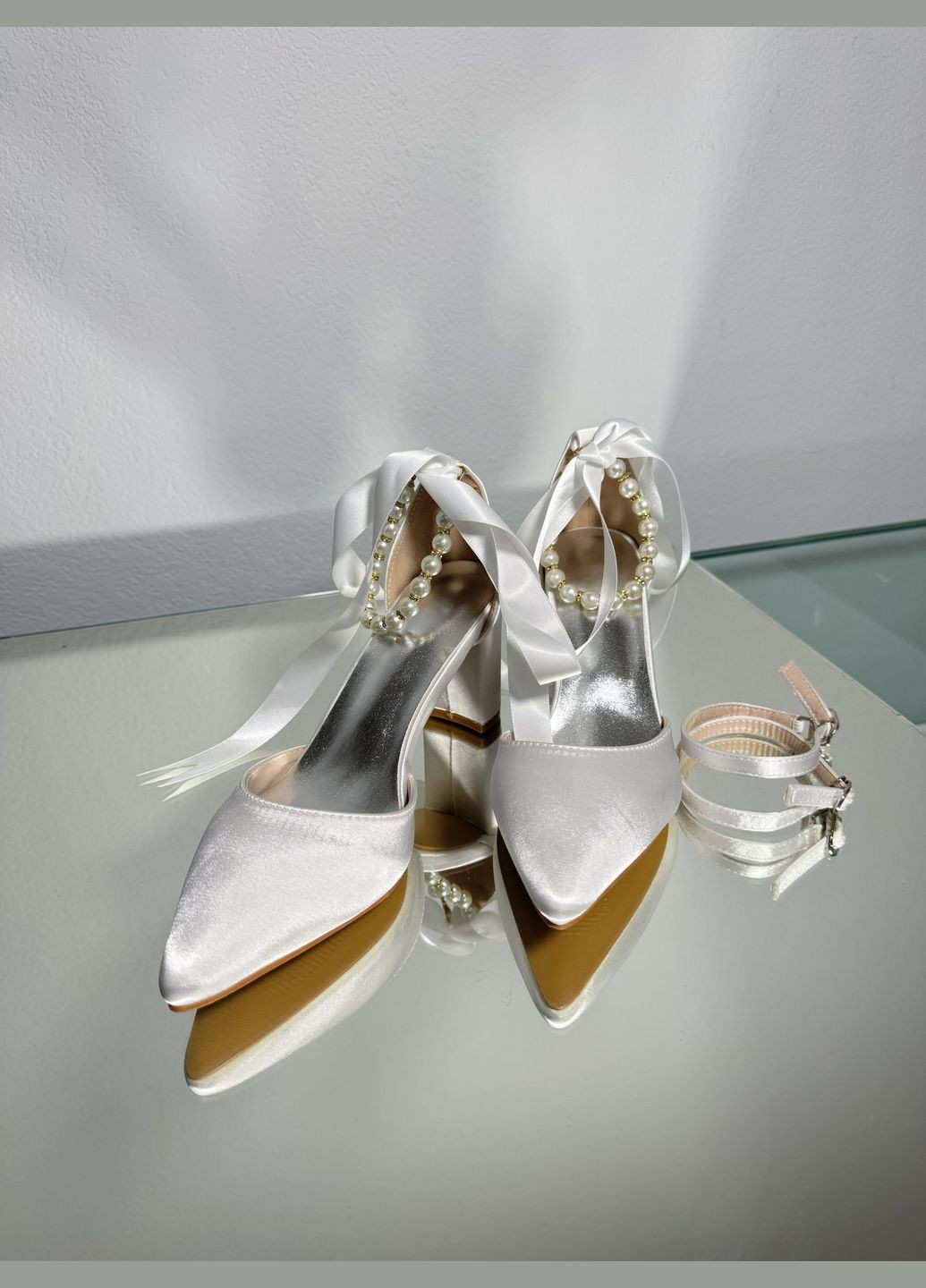 No Brand Свадебные атласные женские туфли с жемчугом - 2 образа в одном 7 см - Белый цвет белый з текстиль, — лето (322414713)