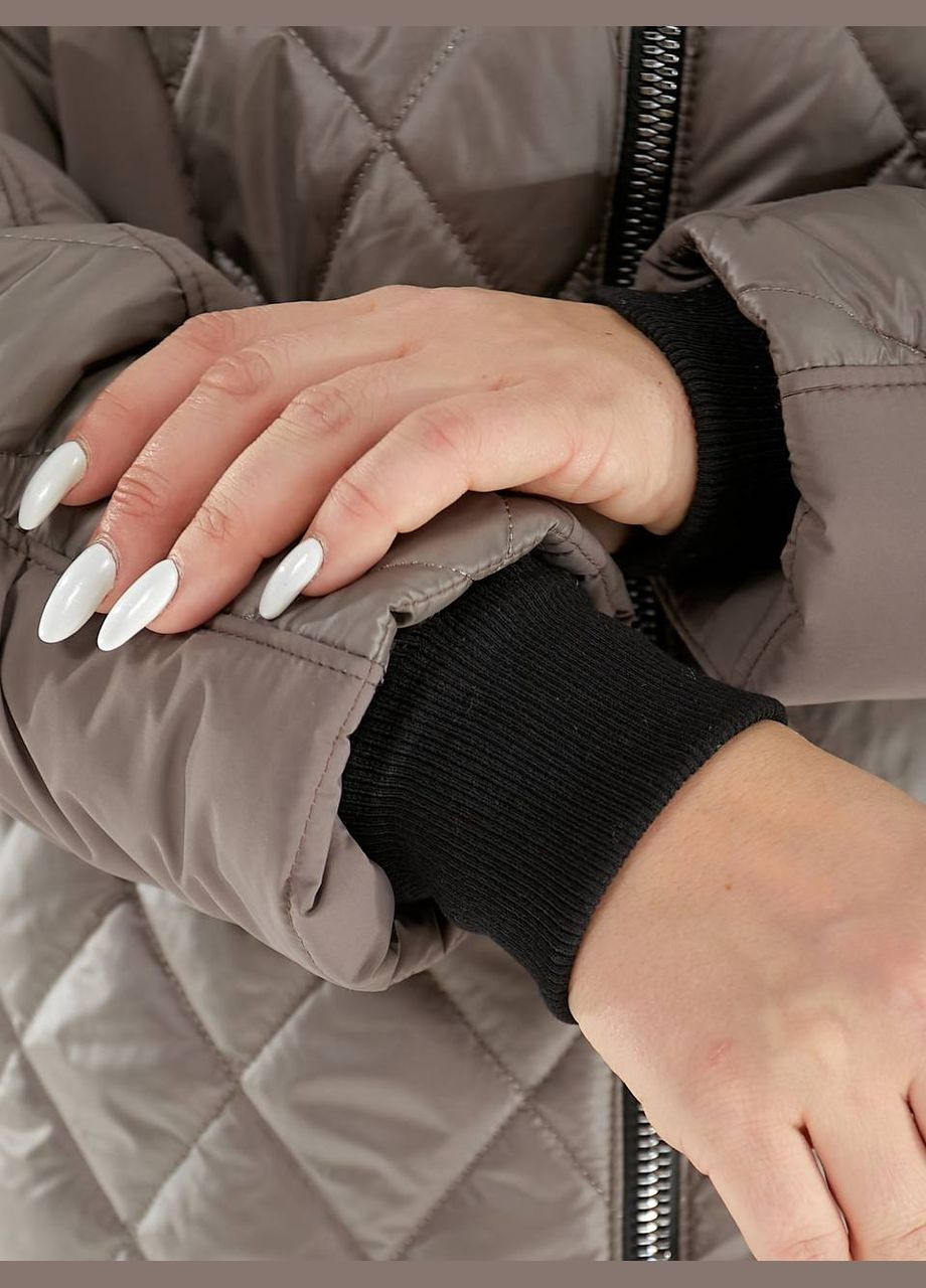 Бежевая куртка No Brand