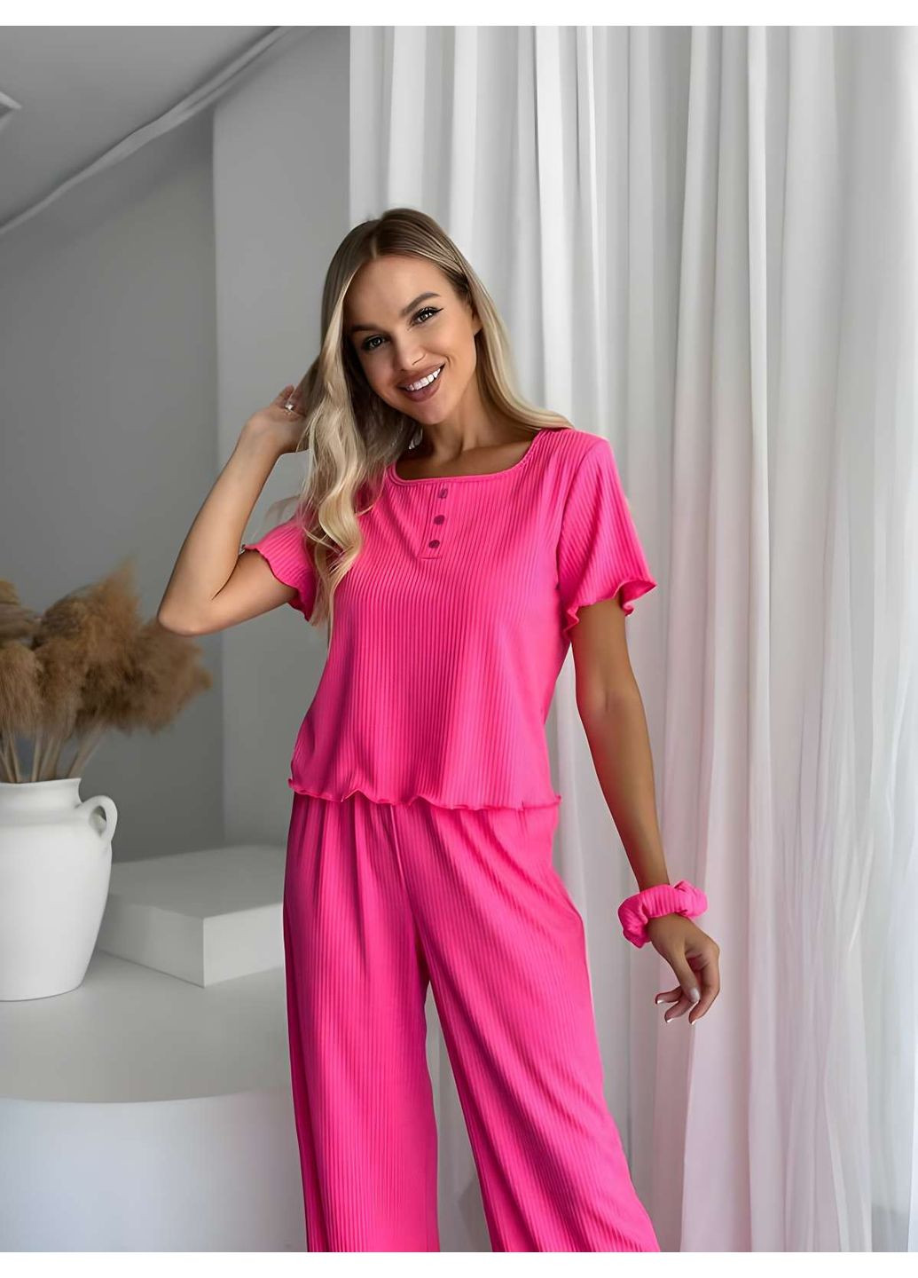 Малинова жіноча зручна домашня піжама домашній комплект футболка і широкі штани рубчик сірий Україна