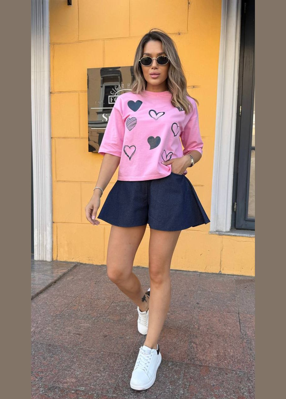 Жіночий літній костюм шорти та футболка з принтом MonCher (336346358)