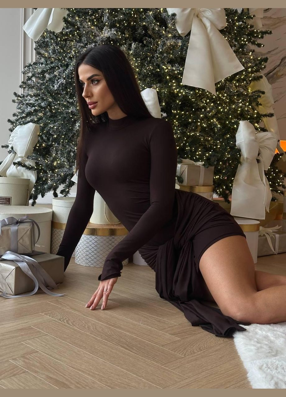 Темно-коричнева повсякденний сукня жіноча - з довгими завʼязками силуетна JUGO однотонна