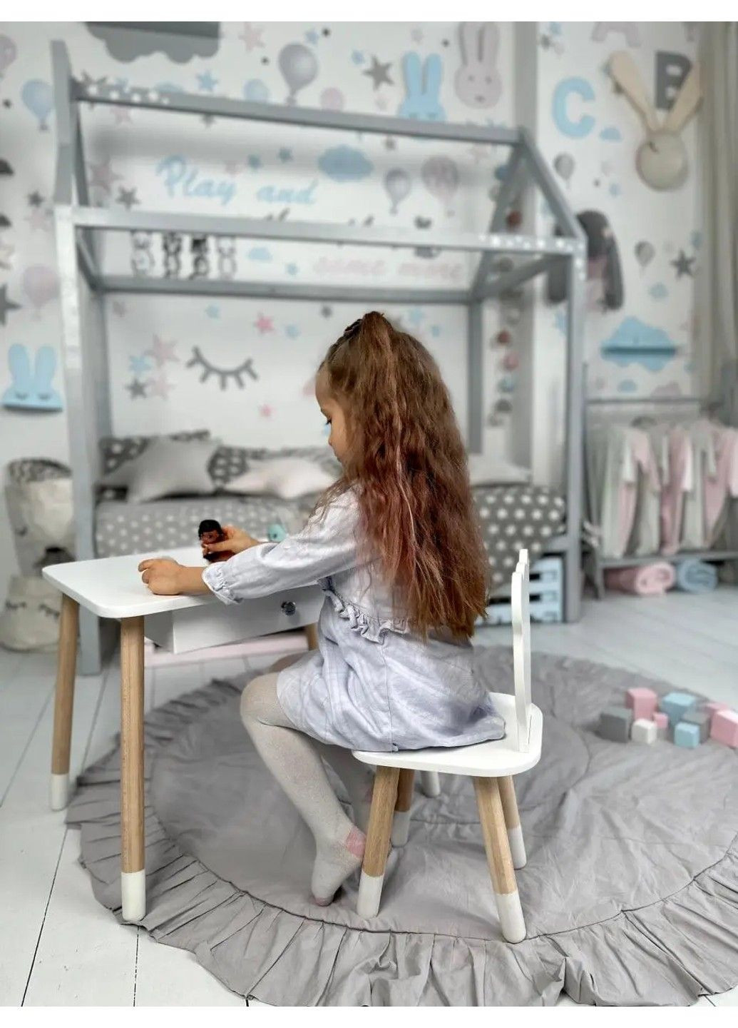 Дитячий столик зі стільчиком Ведмедик та ящиком для олівців та розмальовок (Білий) No Brand (331639812)