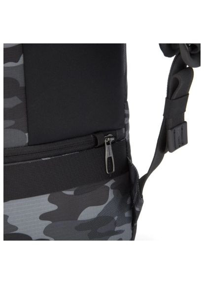 Рюкзак туристичний (30640814) Pacsafe Metrosafe X 20L камуфляжний (370020206)