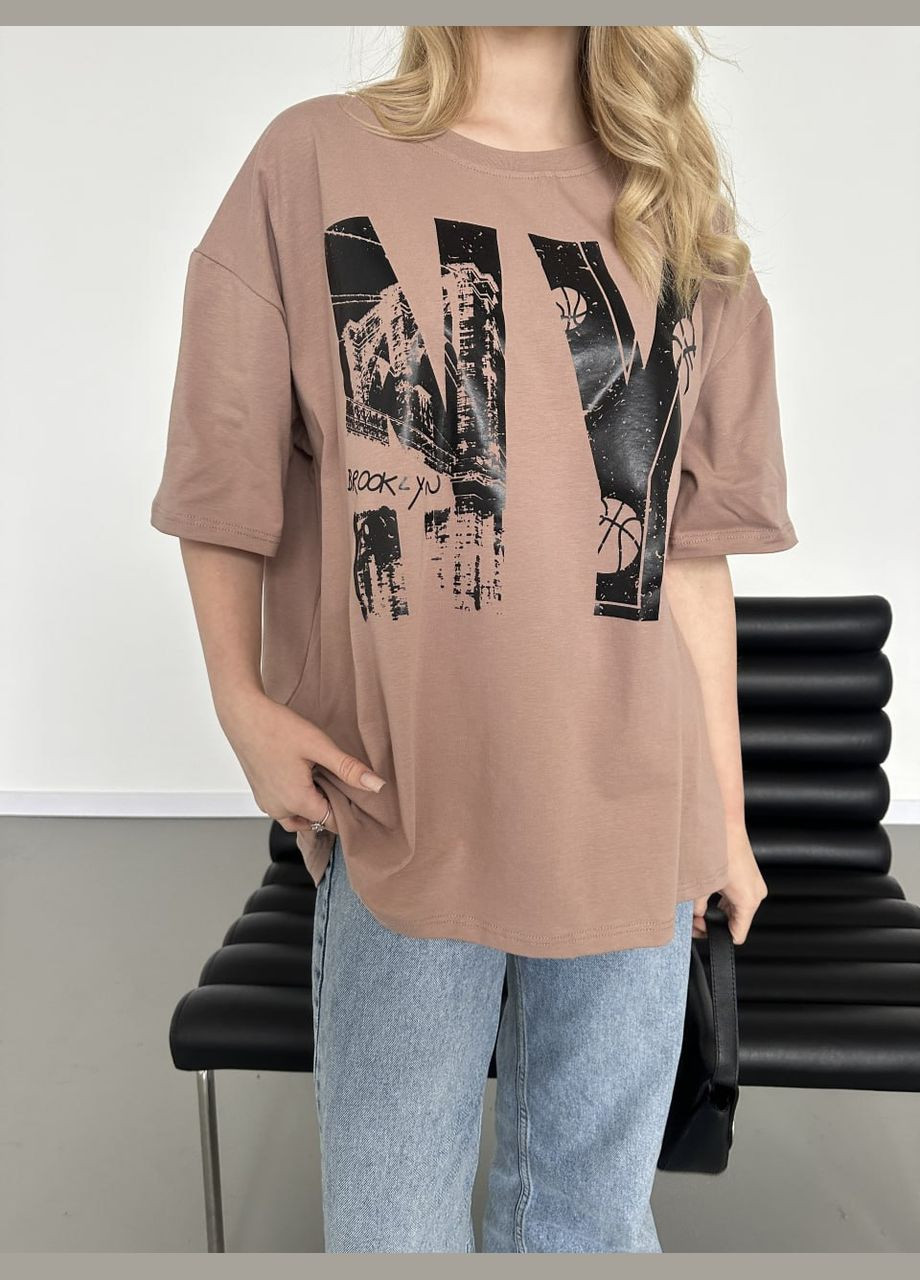 Бежева жіноча базова футболка колір мокко р.42/46 452942 New Trend